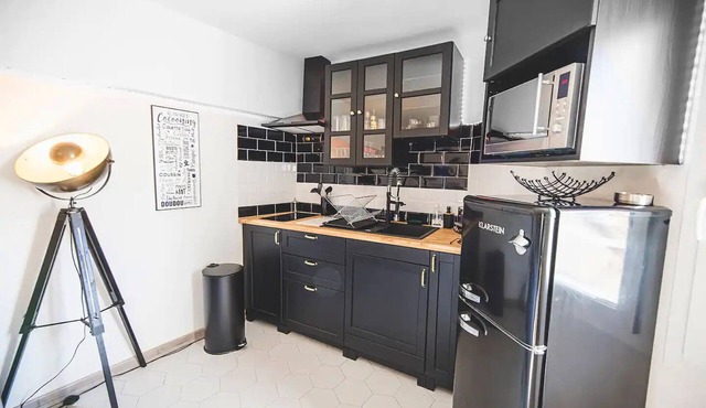 La Cathédrale à Portée de Main ! T3 Climatisé !