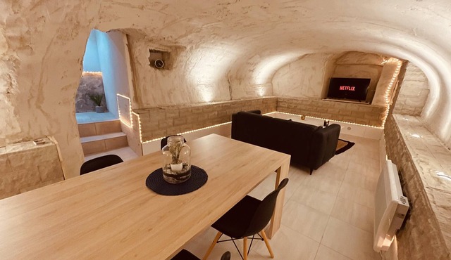 La Cave aux Lumières ✨ Experience the Côte Roannaise ❤️