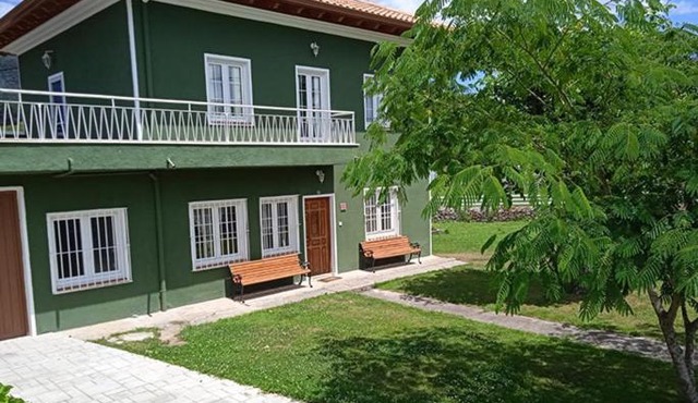 La Cayonesa. Casa completa.