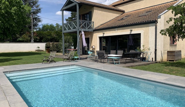 La Chevrotière, Maison Lumineuse et Calme