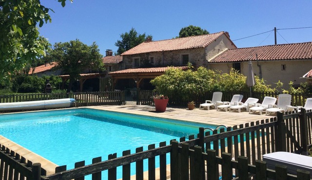 La Chapelle Farmhouse