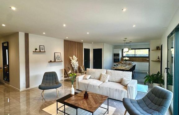 La Charmésienne - Modern villa with pool