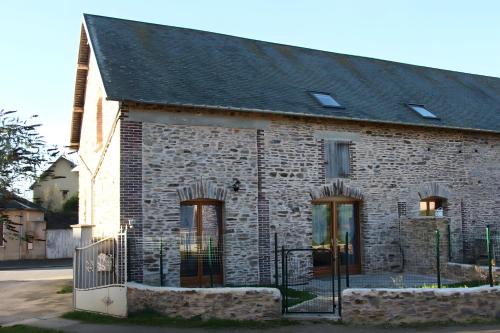 La Charreterie -Ferme La Baconnerie