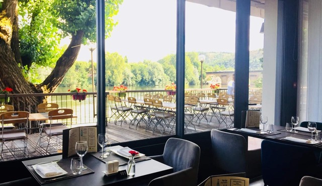 La Chartreuse Logis Hotel Restaurant