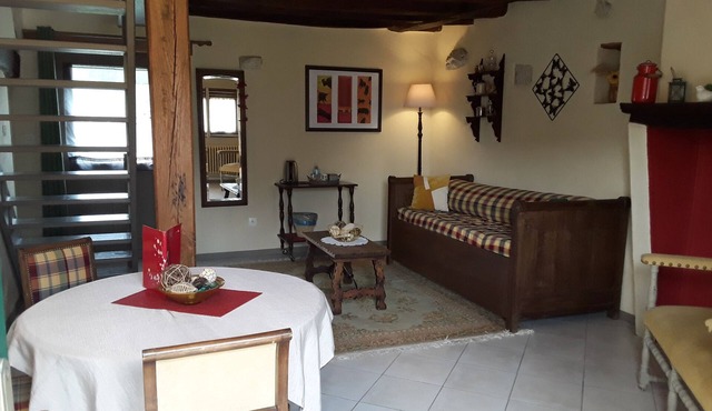 La Chaumière-Duplex-Ensuite with Bath-Comfort-Garden view