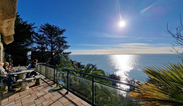 La Chaumière Vauban Vue Mer et Mont St Michel
