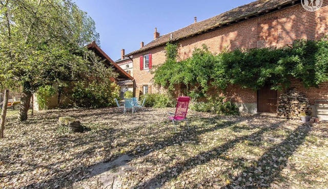 La Chouette - SAINT BONNET EN BRESSE