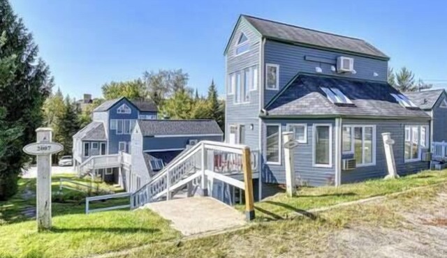 La Chouette: Ski out Condo on the Voyageur Trail!
