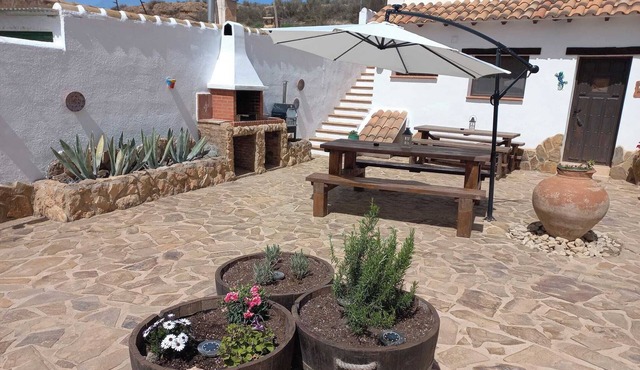 La Cierva cave house