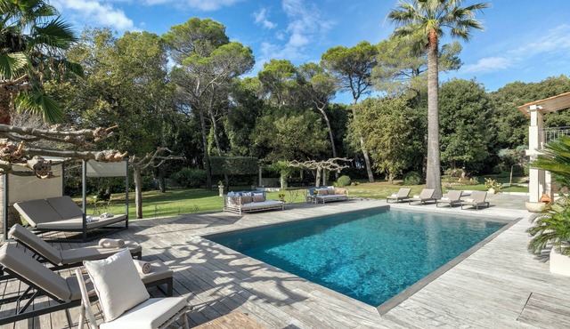 La Clairière étoilée, swimming pool