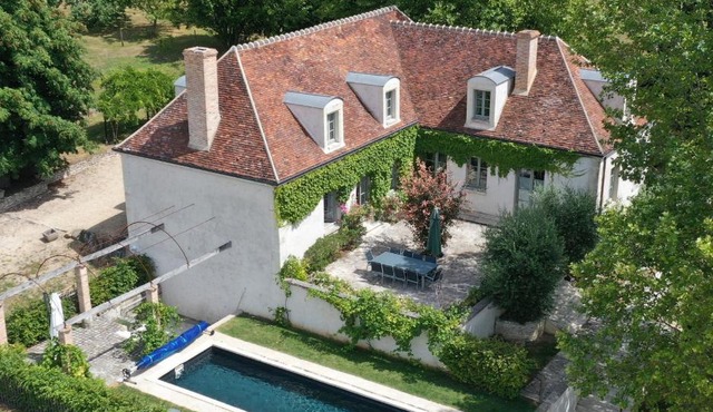 La Clairière de la reine Hortense - Pierres d'Histoire