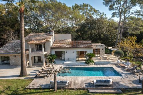 La Clairière Etoilé , piscine