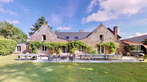 La Clef Decamp Écuries Val de Mai 35 pers 5 Gîtes 15 min Amiens