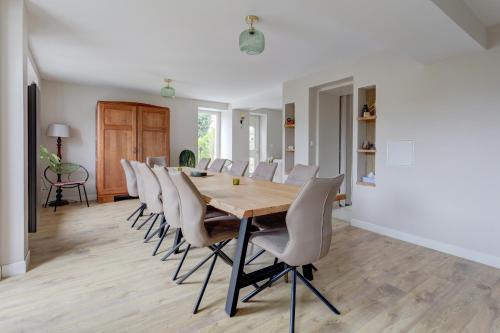 La Clouterie - Face au ruisseau piscine privée