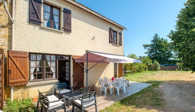 La Coccinelle – Spacious and Family-Friendly Holiday Home in the Heart of the Périgord Noir