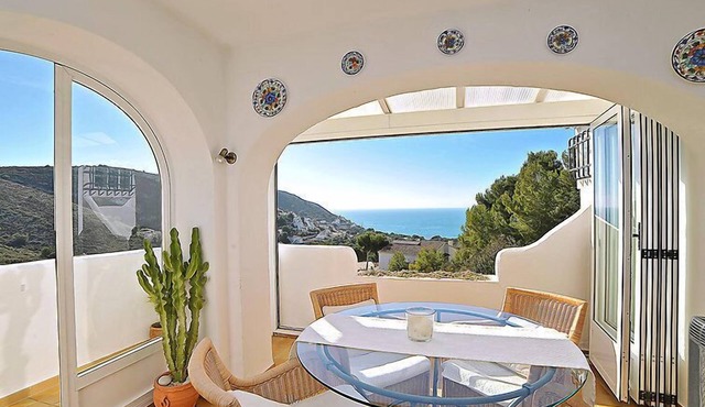 La Colina by Interhome