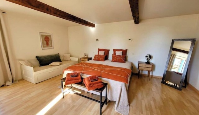 La Colline Gersoise, beautiful Gascon stone house-Private pool-Sauna-360° view