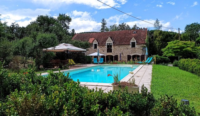 La Combe du Moulin nMaison avec Piscine Privée 4*nVALLÉE DE LA DORDOGNE