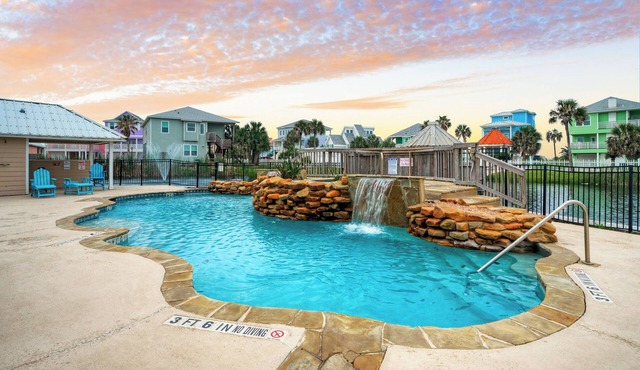 La Concha Blvd #31 -