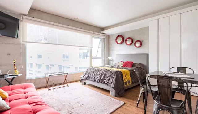 La Condesa: beautiful loft, GYM & Pool, wifi 800 Mb. Symmetrical.