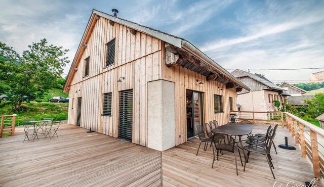 LA COQUELLE - ENTREMONT LE VIEUX