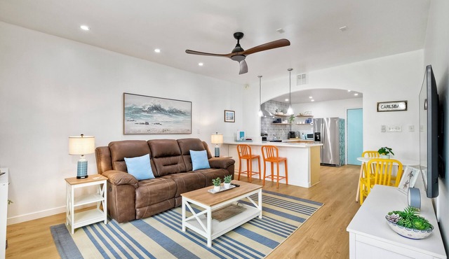 La Costa Escape | Pool, BBQ, Gated Parking