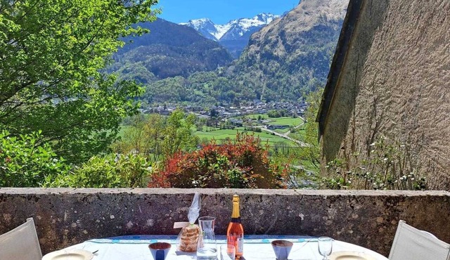 LA Coste - Louvie-soubiron