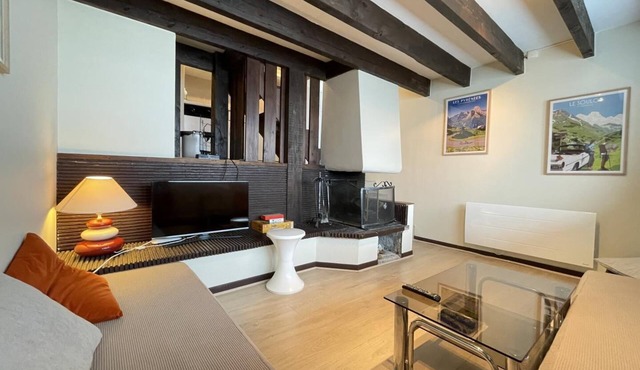 LA Coste - Louvie-soubiron