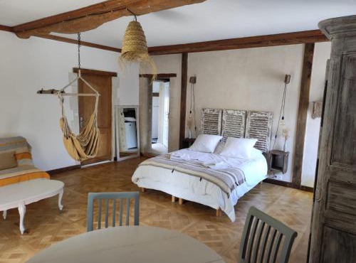 La Cour Souveraine - Chambre d'hôtes La Péninsule