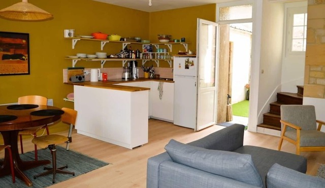 La Courette, Maison Avec Cour Proche Plage