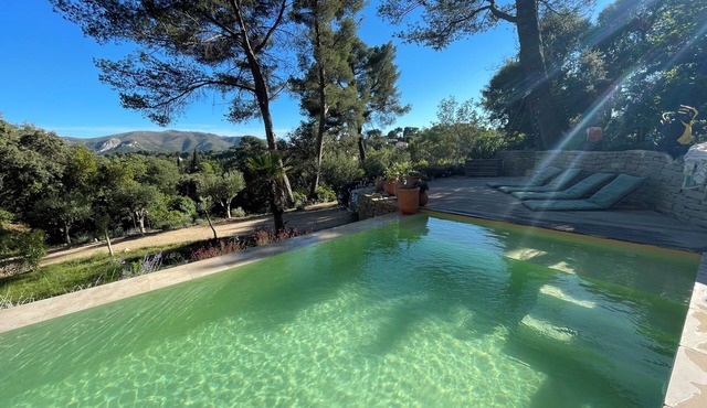 La Courlette - panoramic view, in the heart of nature.