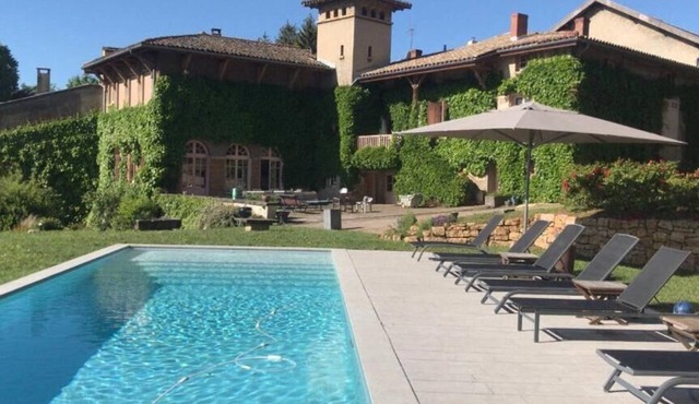 La croix des Rameaux - Amazing 350m² close to Lyon