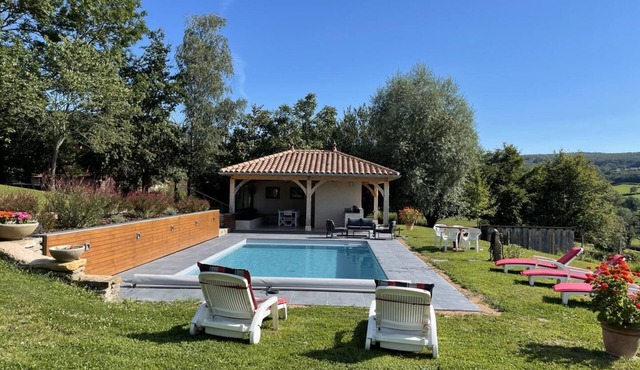 La Croix Micot - LA Vineuse SUR Fregande