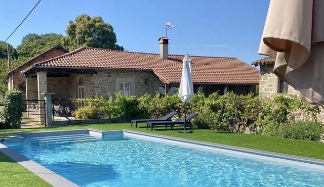 La Croix del Sol - 5 people - 9km from Figeac - shared pool