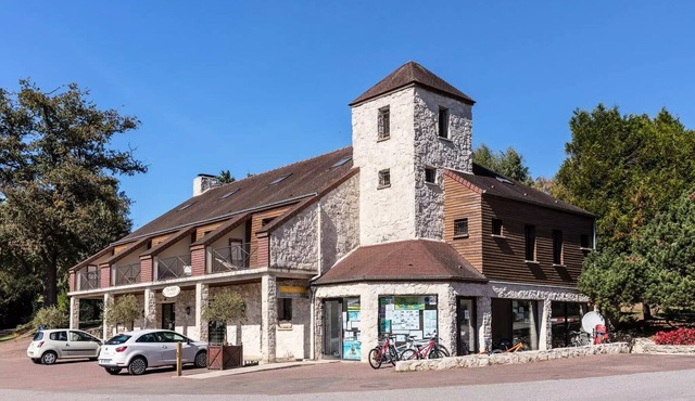 La Croix du Vieux Pont campsite* - Apartment 3 rooms 4 adults + 2 children - TV