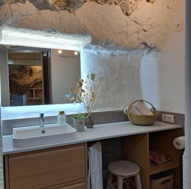 La Cueva De Orel