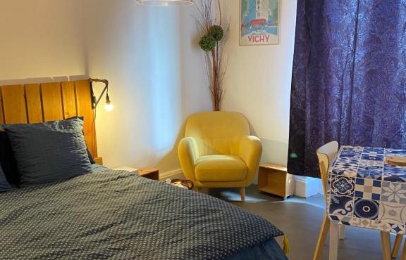 La Cure de Vichy rue CALLOU