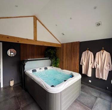 La dépendance chambre de charme & SPA privatif