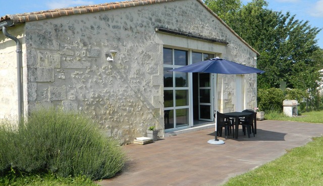 La Détente" country house