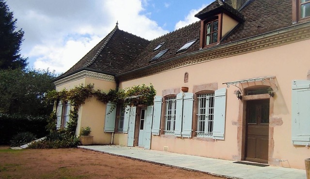 La Demeure de l'Intendant - 15-person gîte with 9000m2 grounds and swimming pool