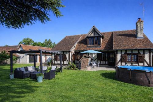 La Demeure du Cerf gîte de charme 6P avec piscine chauffée & spa, Sologne, proche Center Parcs, Lamotte-Beuvron et Zoo de Beauval