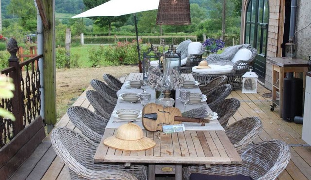 La Dependance is a spacious luxury detached holiday home for 6 people