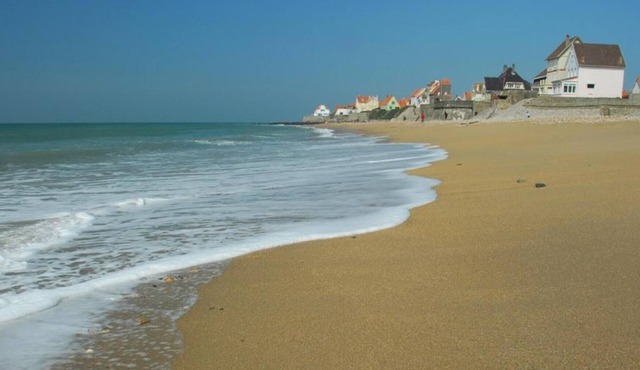 La Désirade Audresselles, charming renovated house 250 m from the beach.