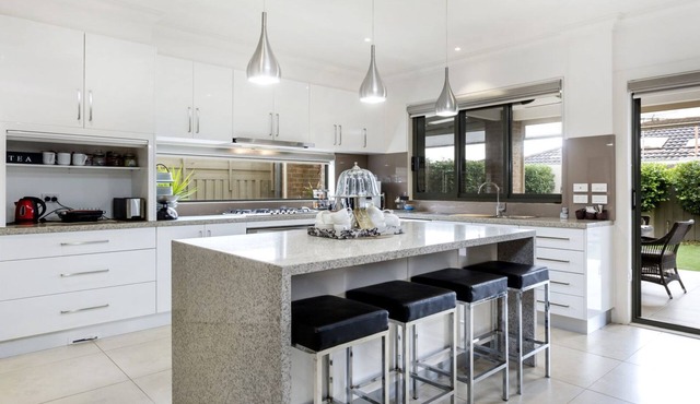 LA DOLCE VITA RETREAT - RYE