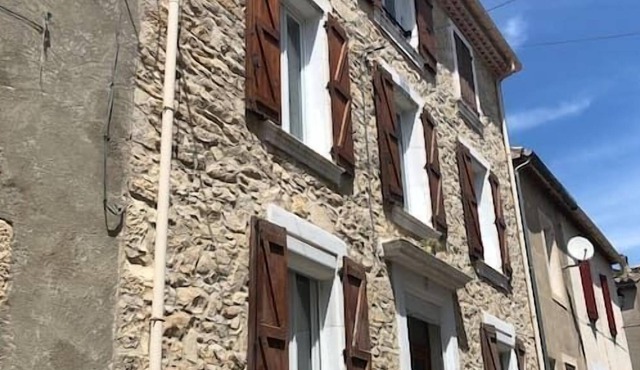 La Familiale - village house