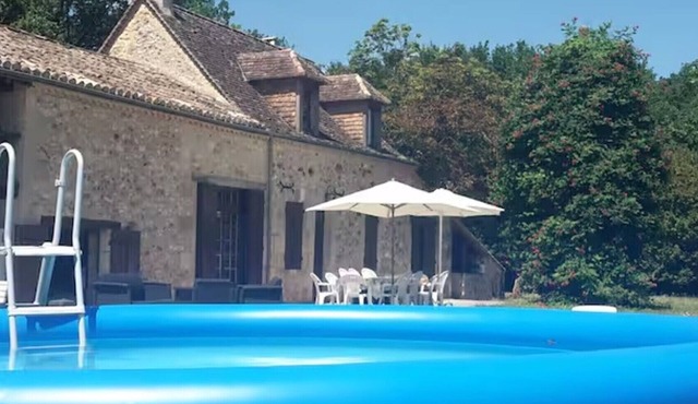 La Faneuse – House with pool, large garden, and terrace, perfect for families in Périgord