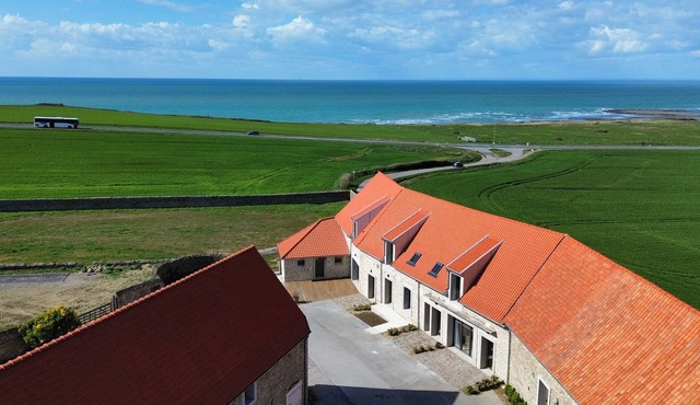 La Ferme d'Honvault, accommodation for 14 people with sea view over Wimereux