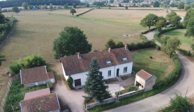 LA fERME DU BOIS PERRAULT - Saint-Vallier - 71230
