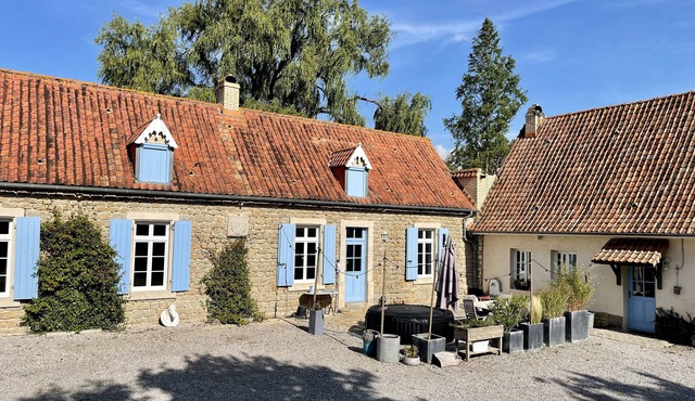 La Ferme" in the heart of an equestrian complex rental for 6 people possible