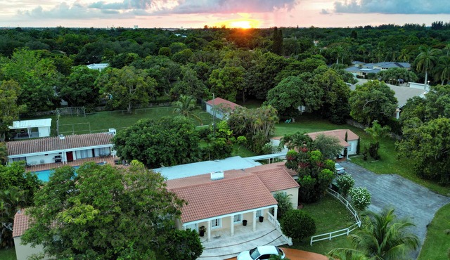 La Finca Miami by SoFla Vacations